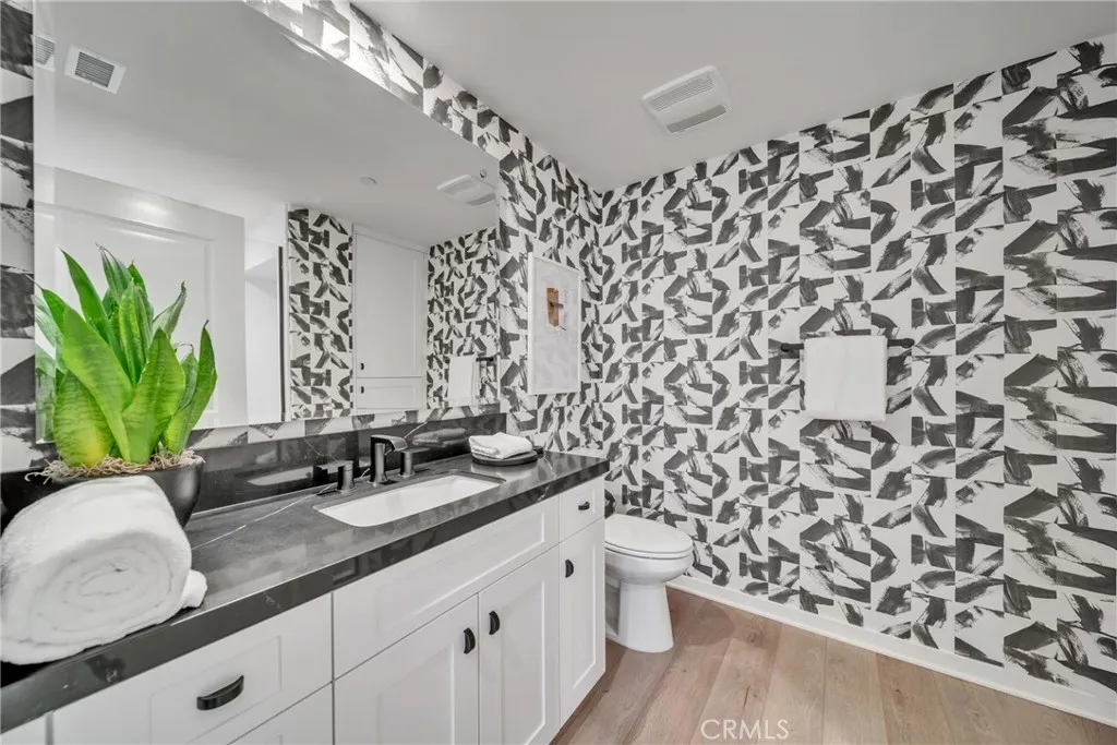 Additional image 27 of 124 Sunnyside, Irvine, CA 92618