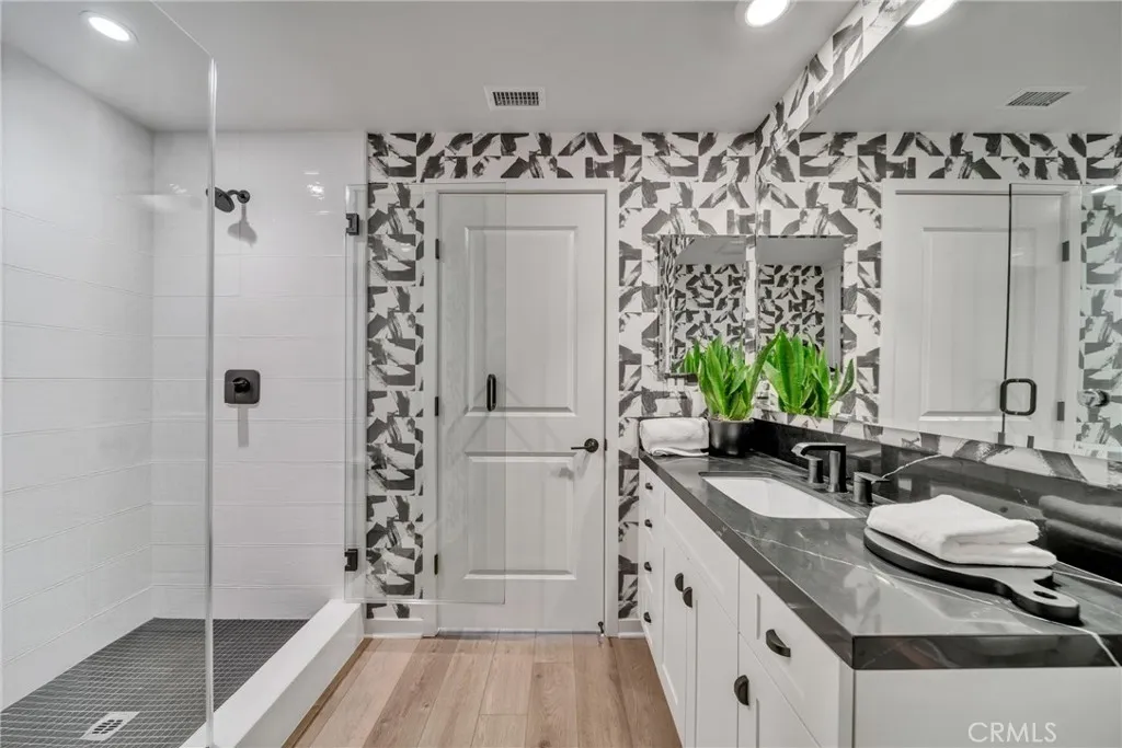 Additional image 72 of 124 Sunnyside, Irvine, CA 92618