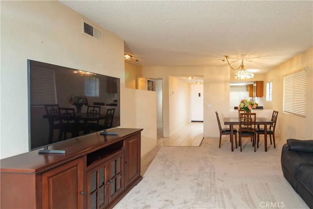 Additional image 36 of 6545 Reseda Boulevard Unit 8, Reseda, CA 91335