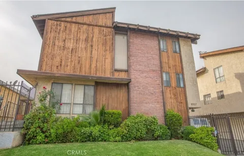 8927 Willis Avenue Unit 9, Panorama City, CA 91402 - MLS#: SW25036016