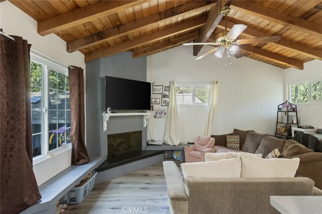 Additional image 8 of 773 Woodland Rd, Crestline, CA 92325