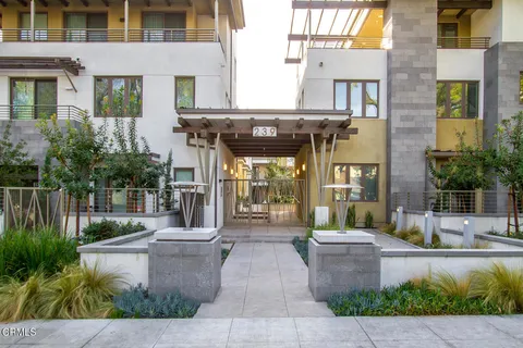 239 S Marengo Avenue Unit 102, Pasadena, CA 91101 - MLS#: P1-21160
