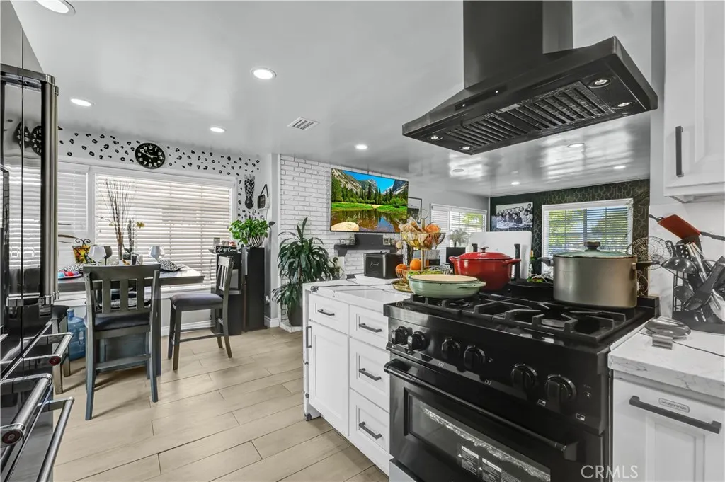 Additional image 63 of 3965 N Marshall Way, Long Beach, CA 90807