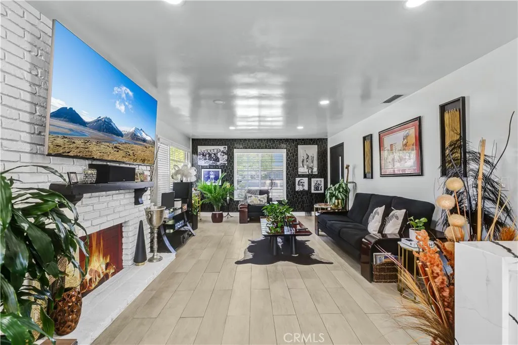 Additional image 52 of 3965 N Marshall Way, Long Beach, CA 90807