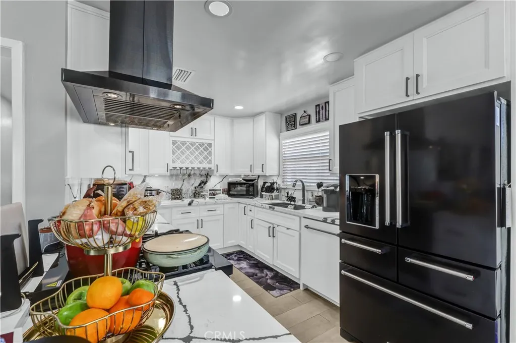 Additional image 15 of 3965 N Marshall Way, Long Beach, CA 90807