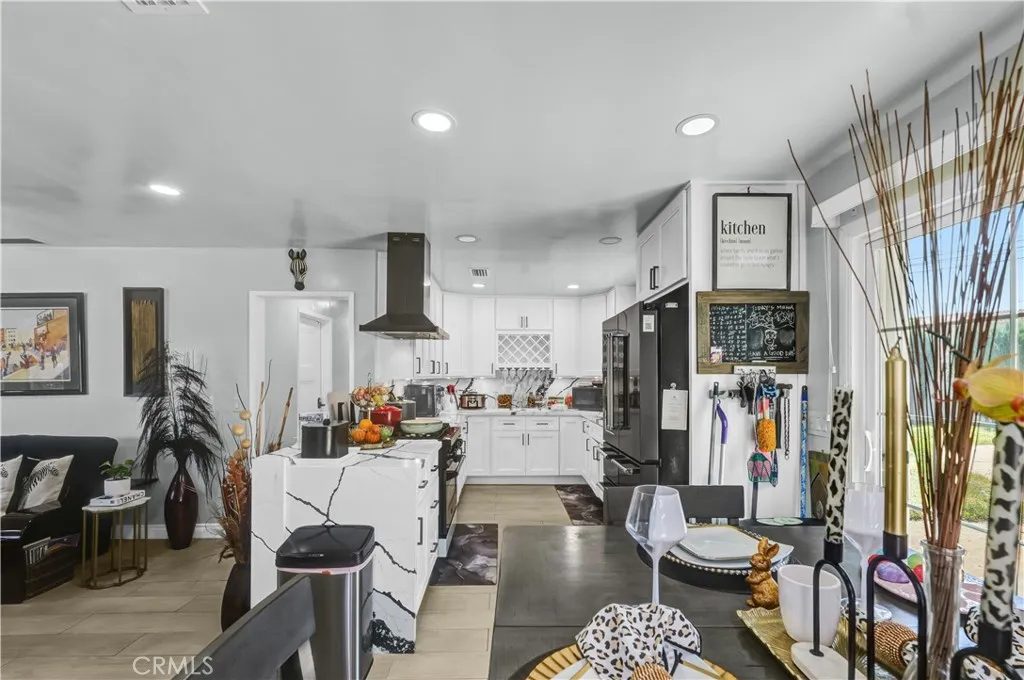 Additional image 14 of 3965 N Marshall Way, Long Beach, CA 90807