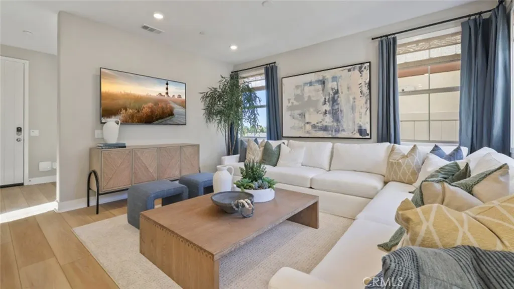 Additional image 10 of 685 Guy Turner Drive, Camarillo, CA 93010