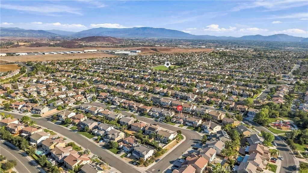 29535 Hyperion St, Murrieta, CA 92563