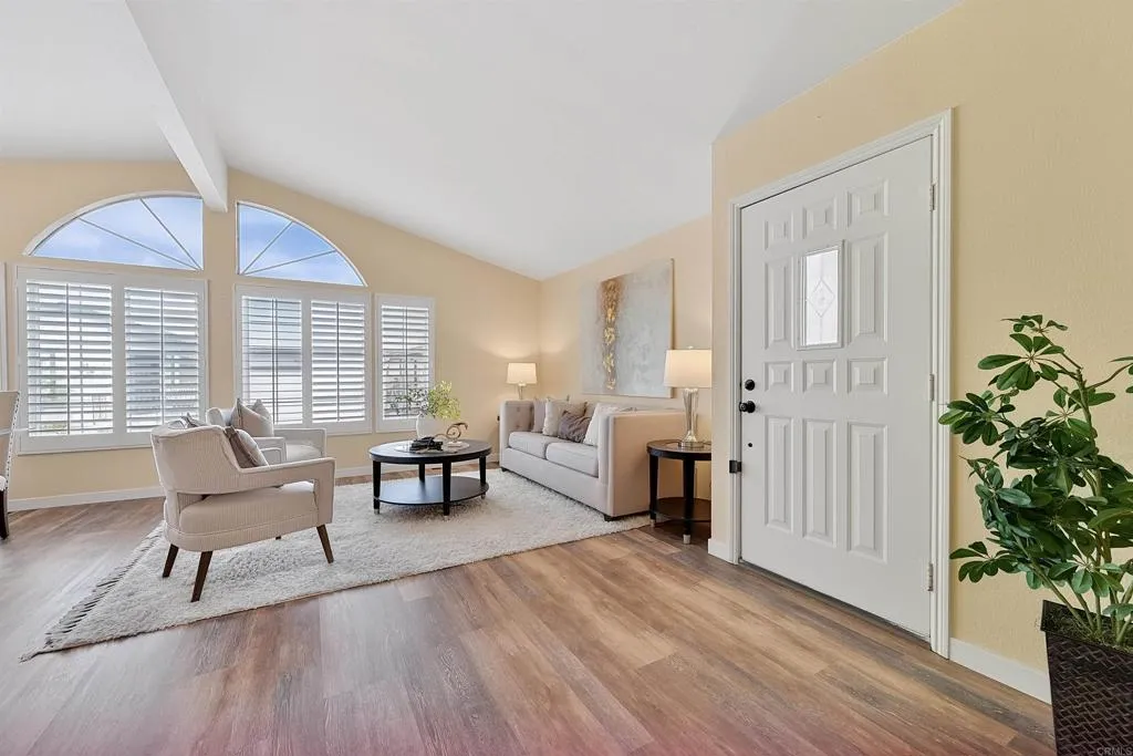 Additional image 3 of 635 Via Santa Cruz, Vista, CA 92081