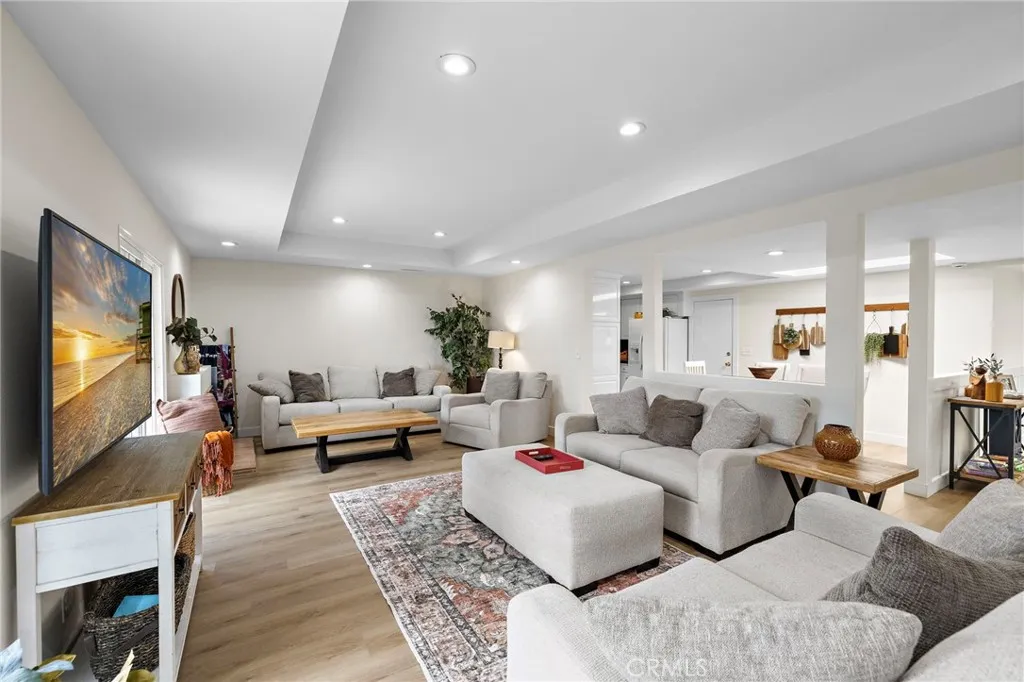 Additional image 6 of 2435 Marseilles Way, Costa Mesa, CA 92627