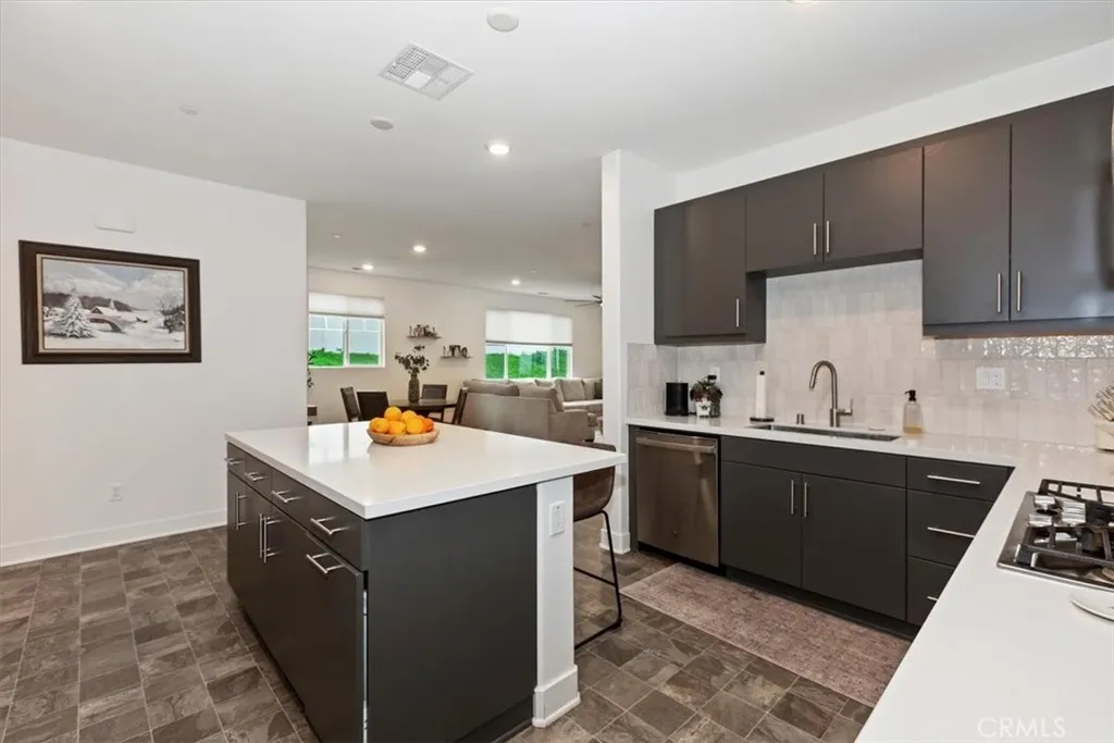 Additional image 51 of 360 Elizabeth Court, Rialto, CA 92377