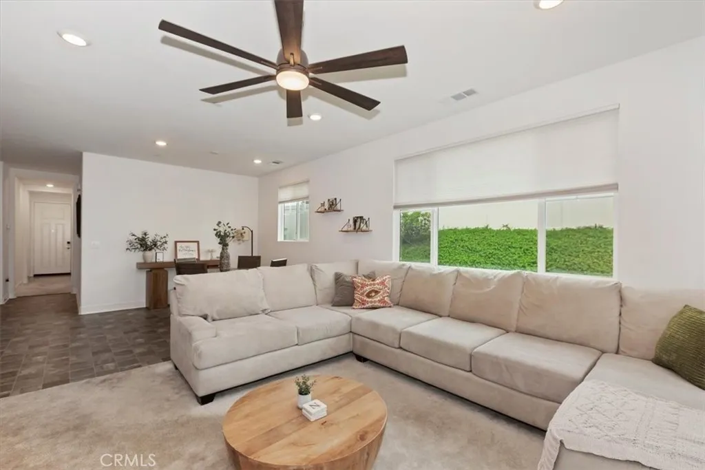 Additional image 46 of 360 Elizabeth Court, Rialto, CA 92377