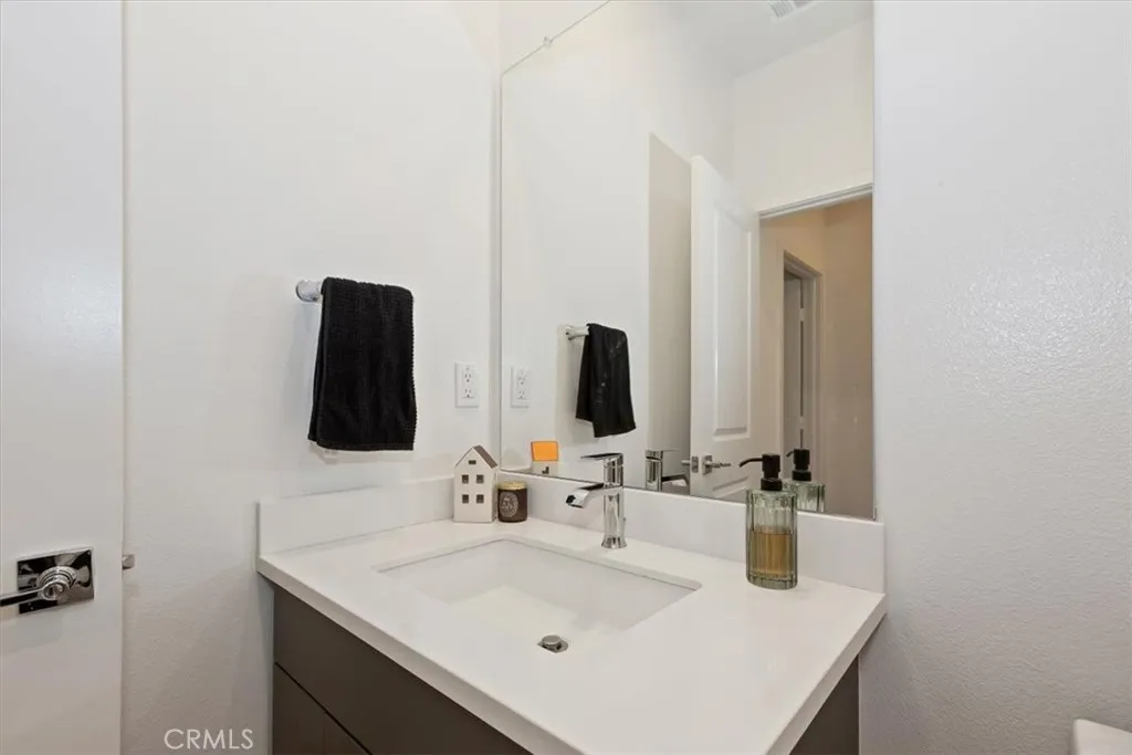 Additional image 59 of 360 Elizabeth Court, Rialto, CA 92377