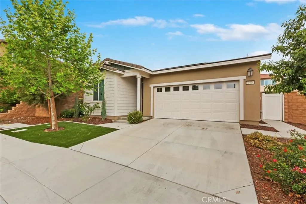 Additional image 81 of 360 Elizabeth Court, Rialto, CA 92377