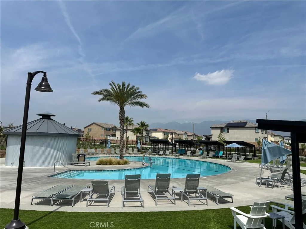 Additional image 74 of 360 Elizabeth Court, Rialto, CA 92377