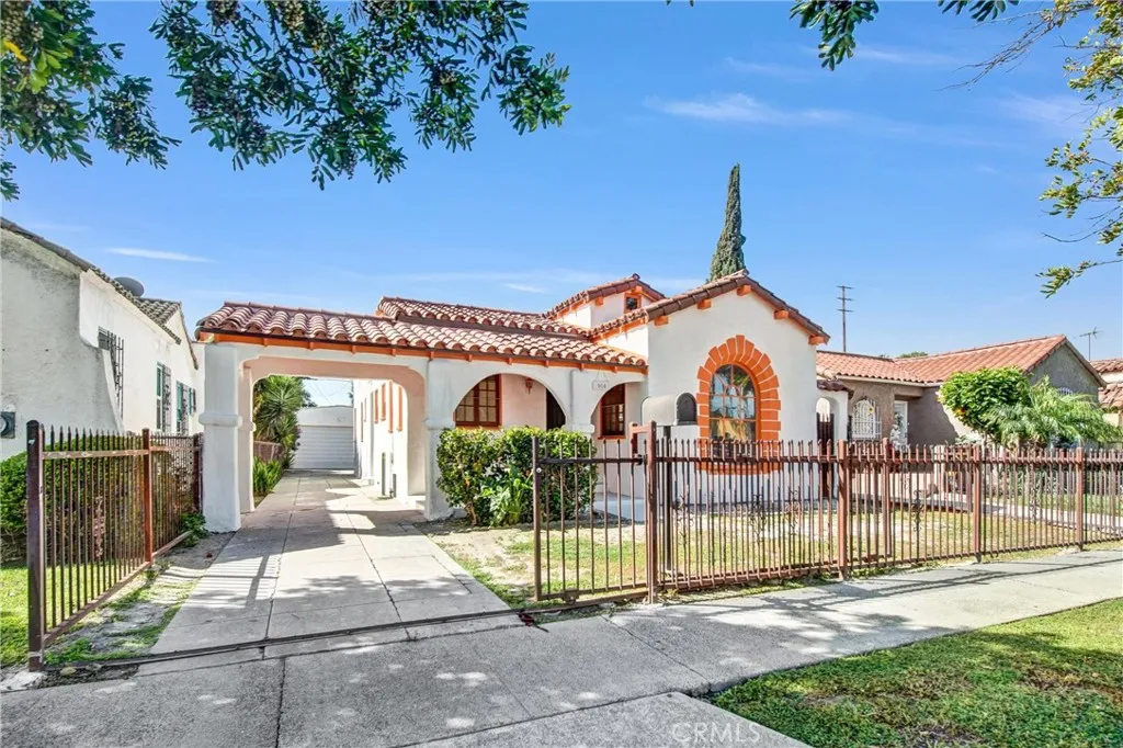 Additional image 38 of 914 E 83rd Street, Los Angeles, CA 90001