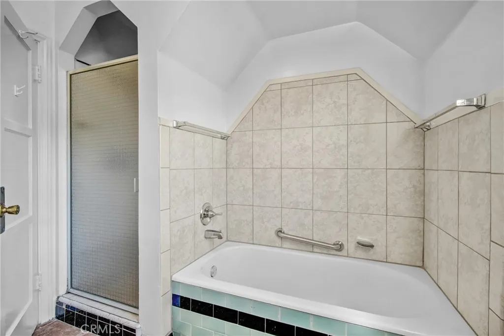 Additional image 56 of 914 E 83rd Street, Los Angeles, CA 90001