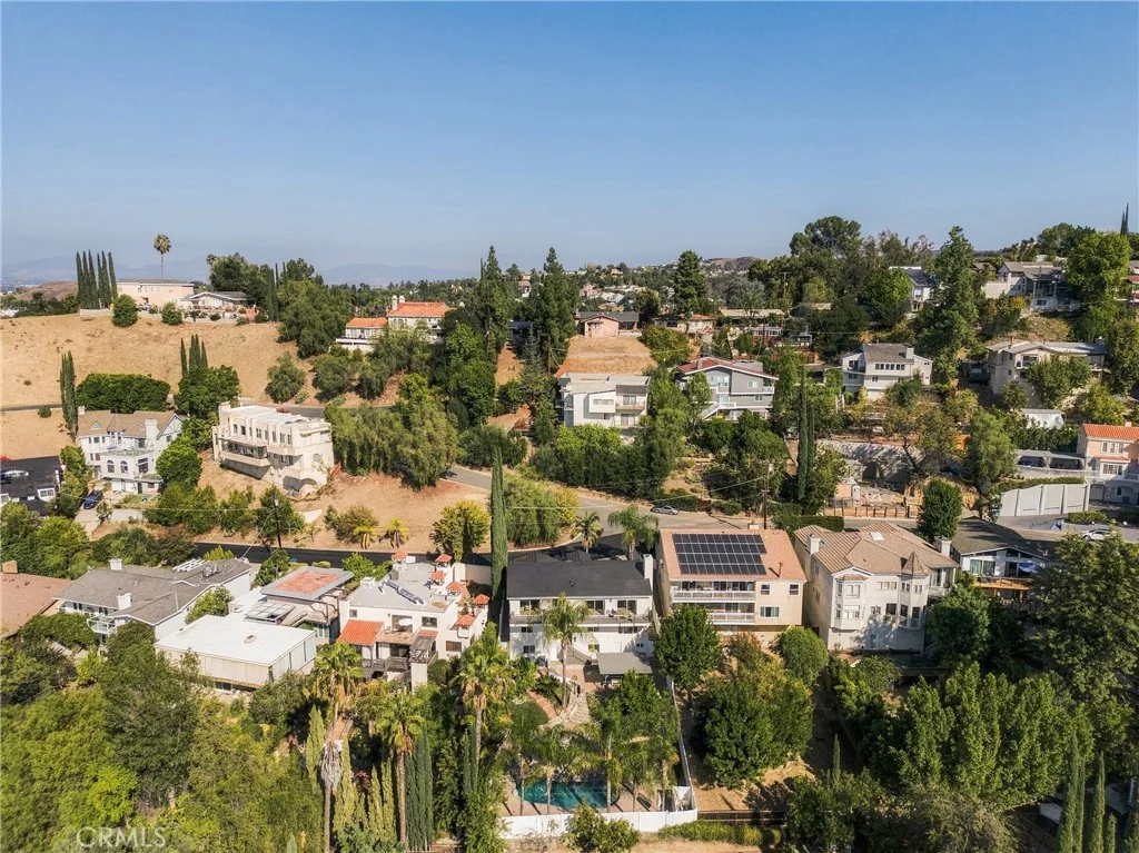 4825 Galendo Street, Woodland Hills, CA 91364
