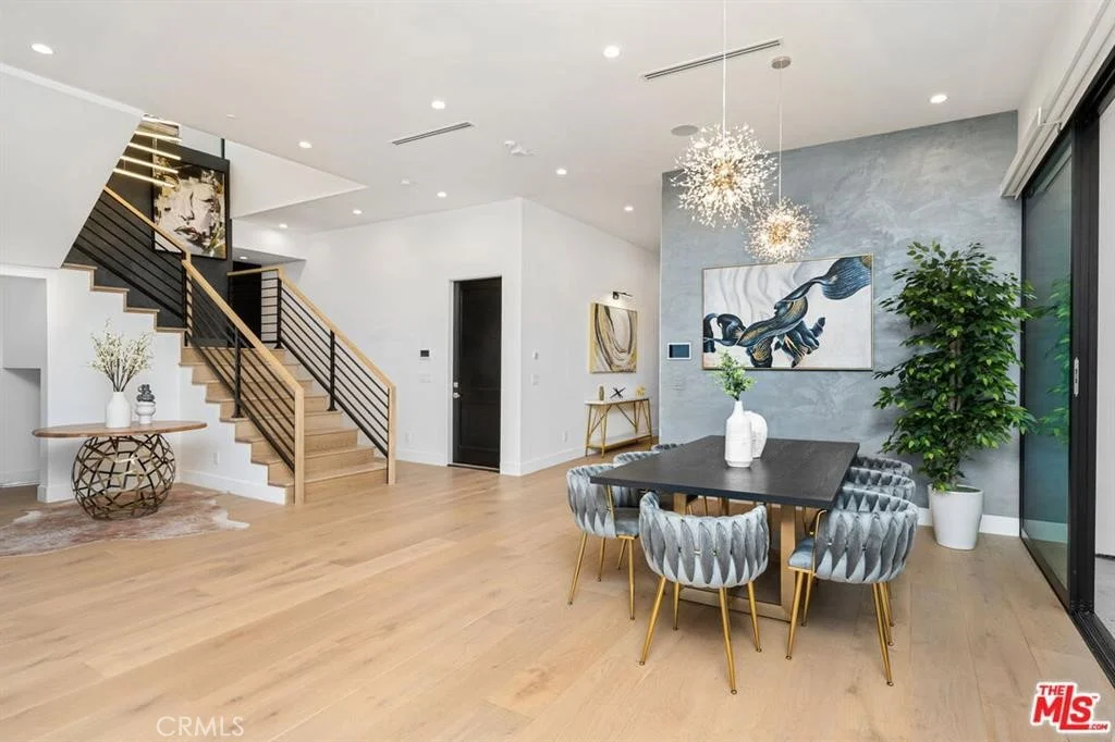 4952 Haskell Avenue, Encino, CA 91436