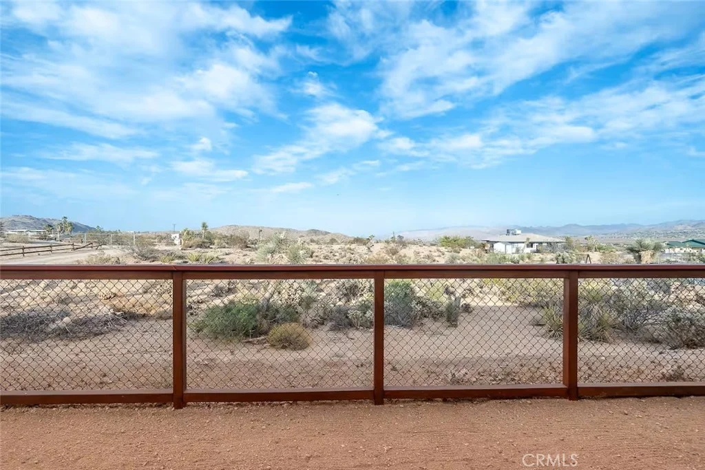 5853 Linda Lee Drive, Yucca Valley, CA 92284