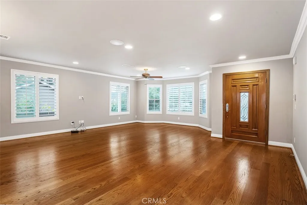 Additional image 53 of 18452 Carnaby Ln, Huntington Beach, CA 92648