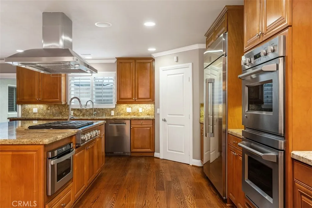 Additional image 21 of 18452 Carnaby Ln, Huntington Beach, CA 92648