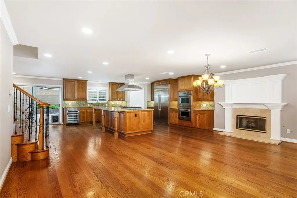 Additional image 16 of 18452 Carnaby Ln, Huntington Beach, CA 92648