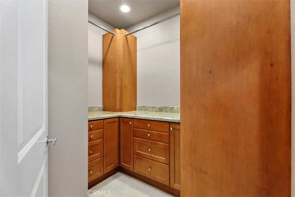 Additional image 77 of 18452 Carnaby Ln, Huntington Beach, CA 92648