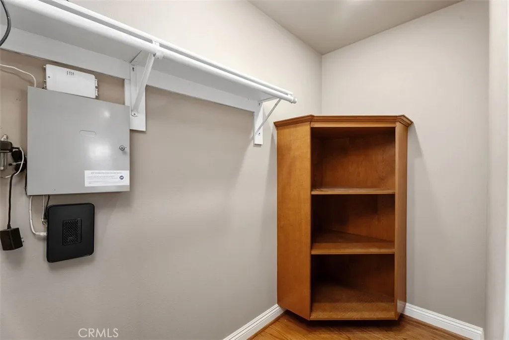 Additional image 80 of 18452 Carnaby Ln, Huntington Beach, CA 92648