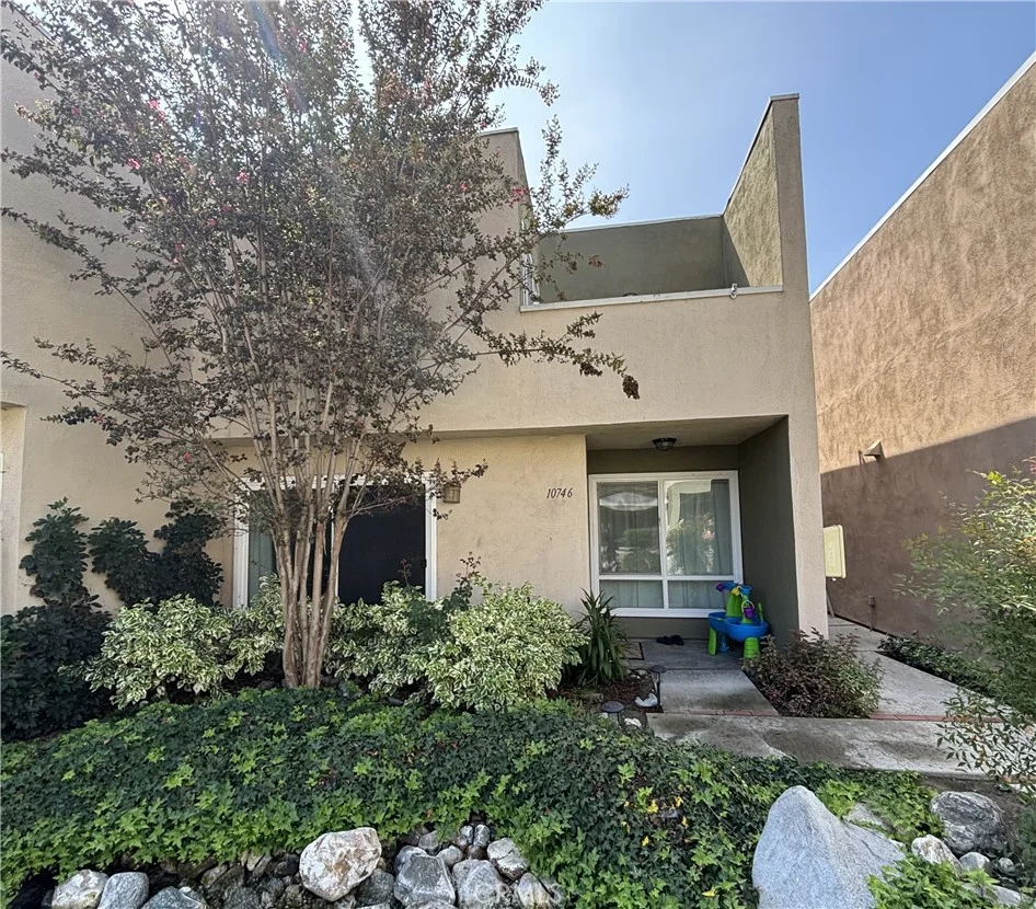 10746 Knott Avenue, Stanton, CA 90680 photo 5