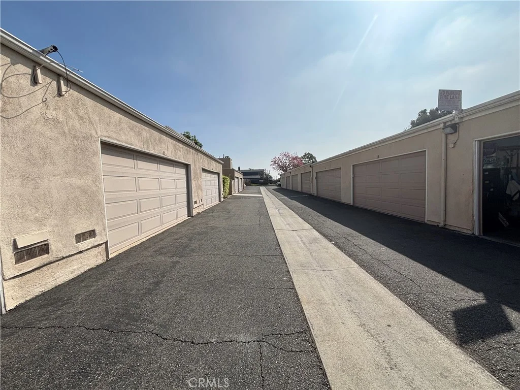 10746 Knott Avenue, Stanton, CA 90680