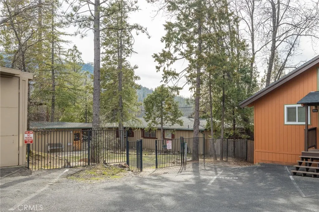 Additional image 111 of 39173 Ski Slope Dr, Bass Lake, CA 93604