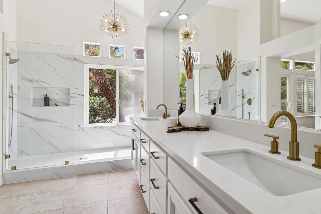 Additional image 76 of 1747 Crescent Knolls Gln, Escondido, CA 92029