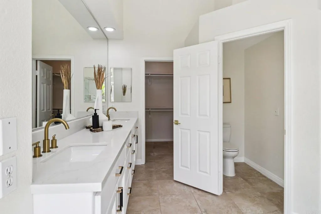 Additional image 77 of 1747 Crescent Knolls Gln, Escondido, CA 92029