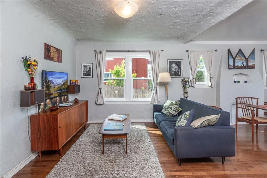 Additional image 18 of 723 Isabel St, Los Angeles, CA 90065