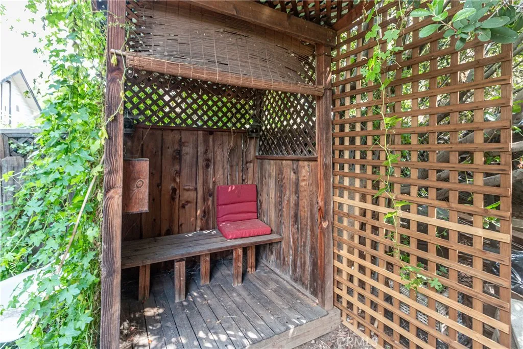 Additional image 72 of 723 Isabel St, Los Angeles, CA 90065