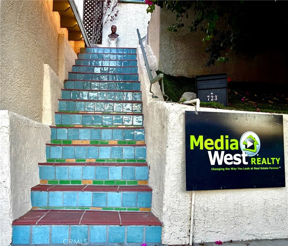 Additional image 42 of 723 Isabel St, Los Angeles, CA 90065