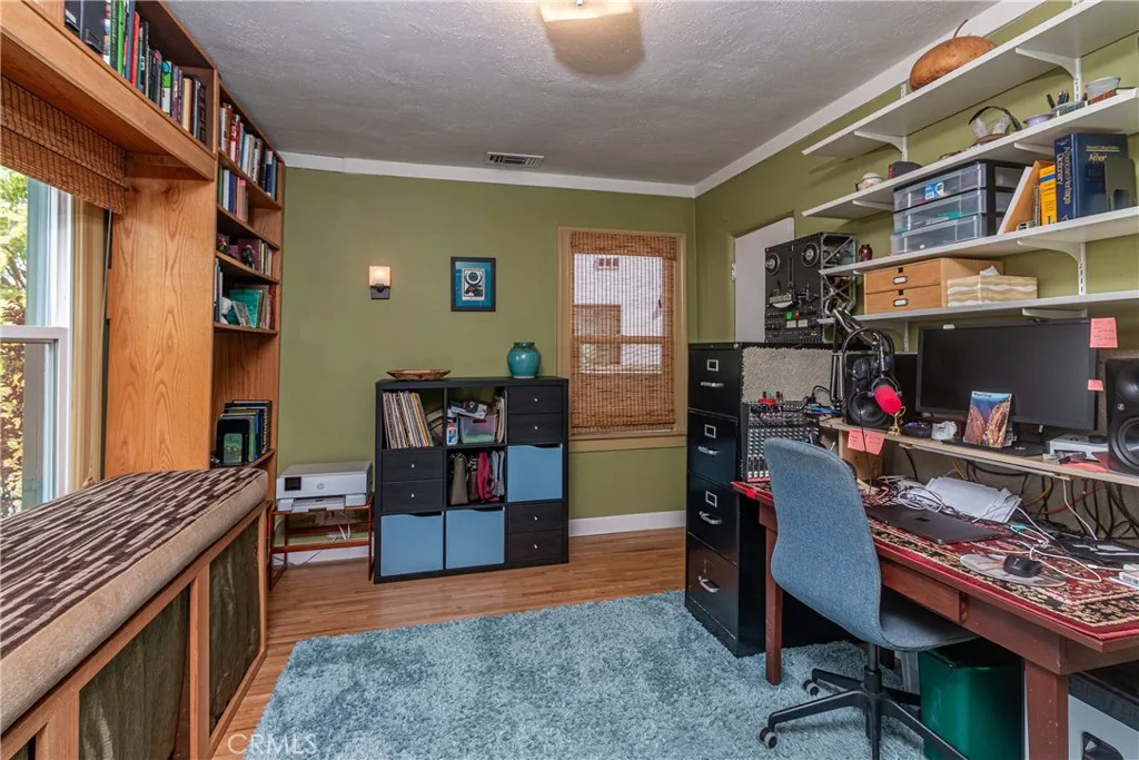 Additional image 26 of 723 Isabel St, Los Angeles, CA 90065