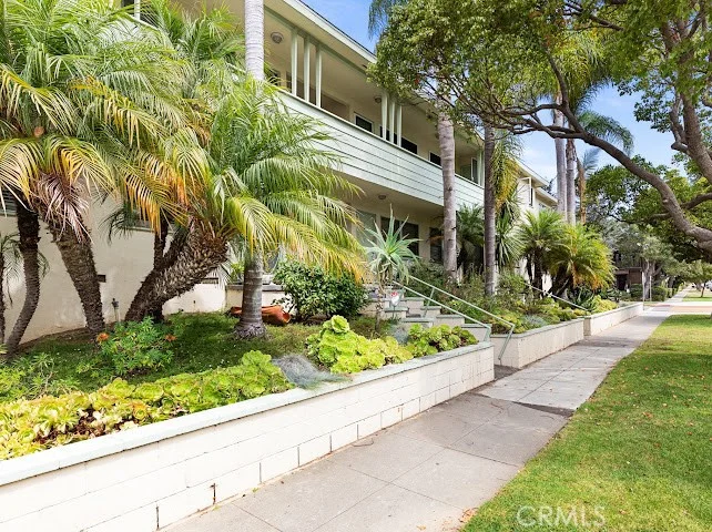 1325 Washington Ave Unit F, Santa Monica, CA 90403
