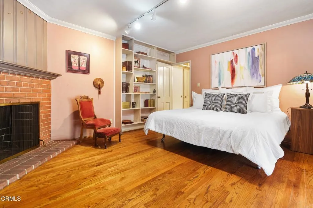 Additional image 97 of 2341 Meadow Valley Terrace, Los Angeles, CA 90039