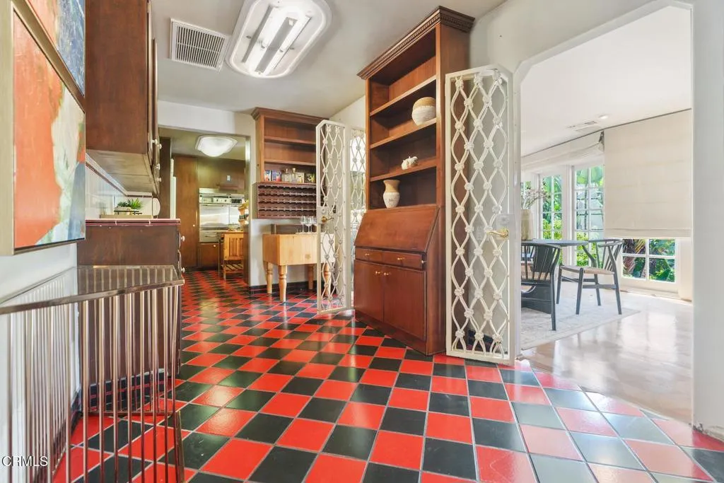 Additional image 76 of 2341 Meadow Valley Terrace, Los Angeles, CA 90039