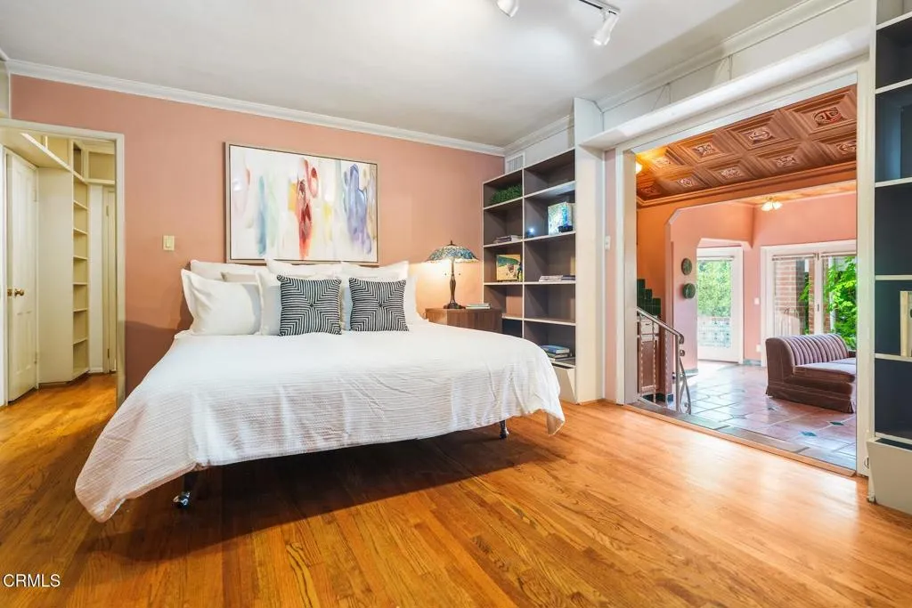 Additional image 98 of 2341 Meadow Valley Terrace, Los Angeles, CA 90039