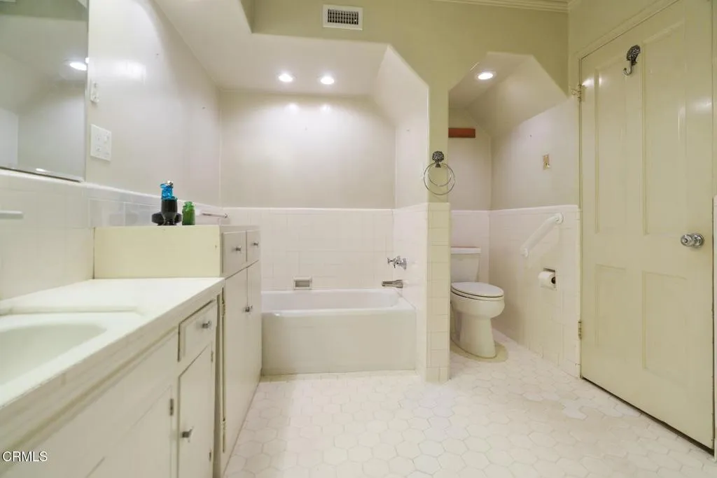 Additional image 49 of 2341 Meadow Valley Terrace, Los Angeles, CA 90039