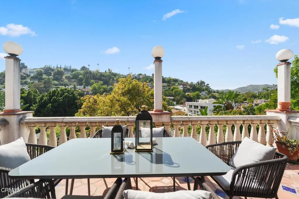 Additional image 89 of 2341 Meadow Valley Terrace, Los Angeles, CA 90039