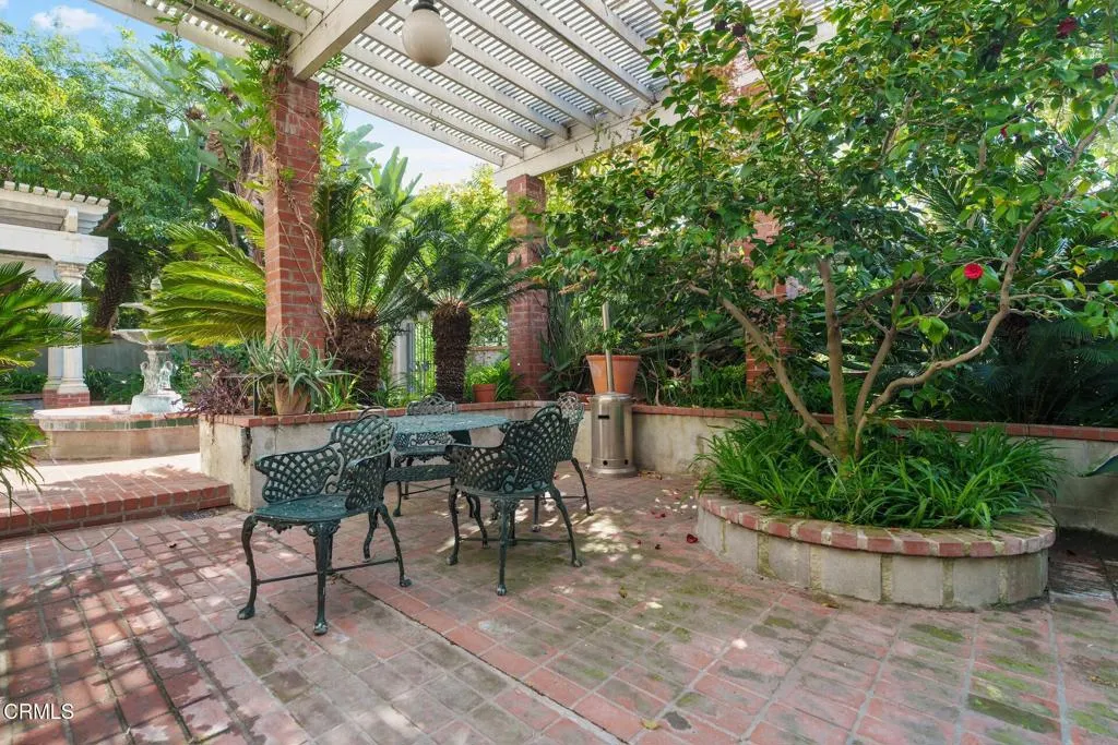 Additional image 117 of 2341 Meadow Valley Terrace, Los Angeles, CA 90039