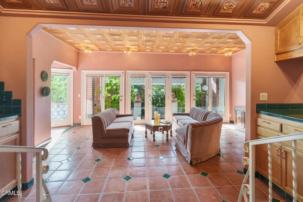 Additional image 100 of 2341 Meadow Valley Terrace, Los Angeles, CA 90039