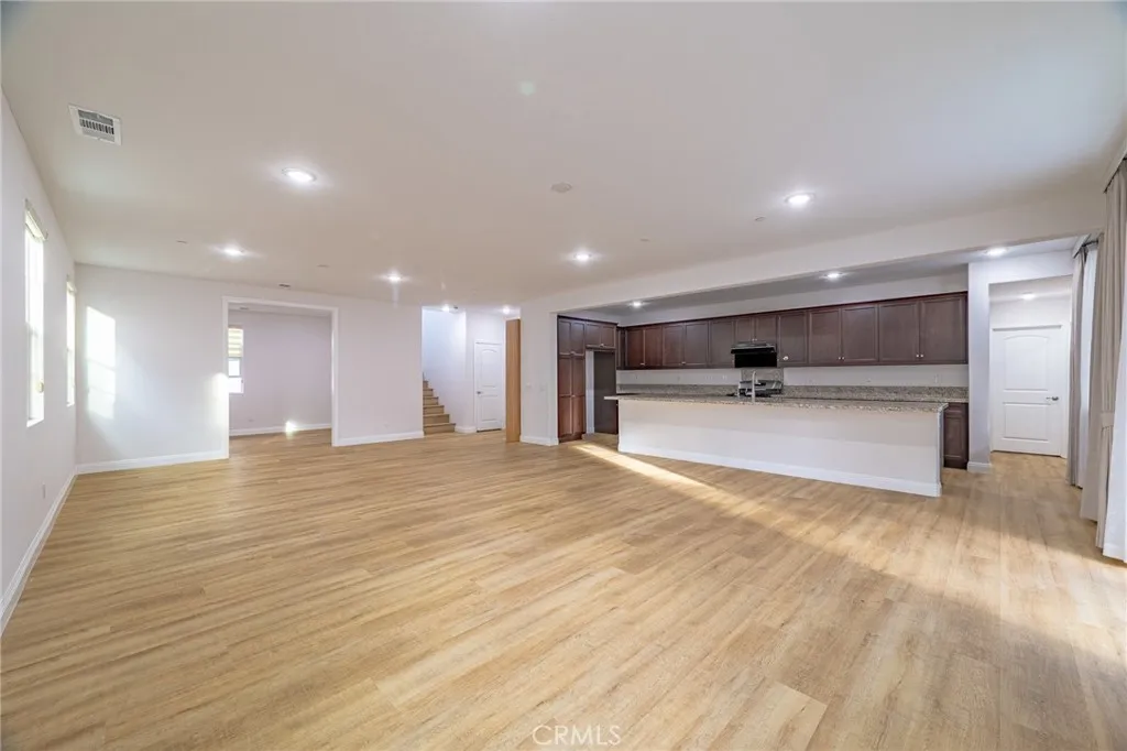 Additional image 3 of 3152 E Olympic Dr, Ontario, CA 91762