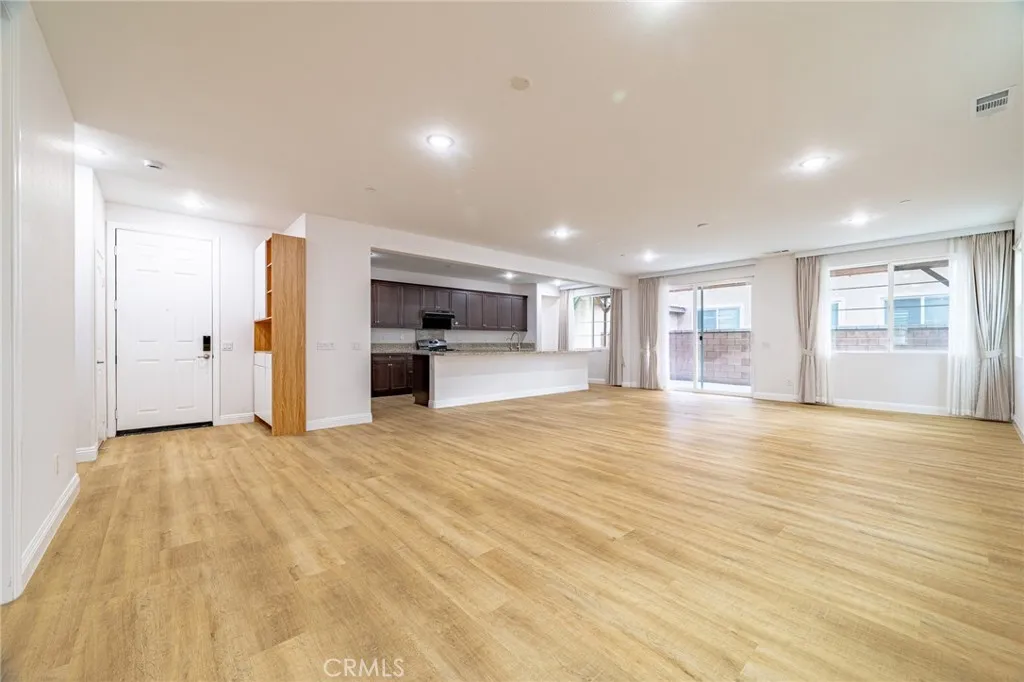 Additional image 7 of 3152 E Olympic Dr, Ontario, CA 91762