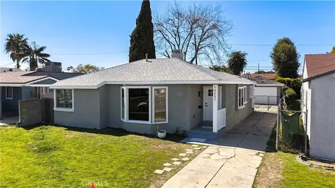 10031 La Salle Avenue, Los Angeles, CA MLS: MC25057113