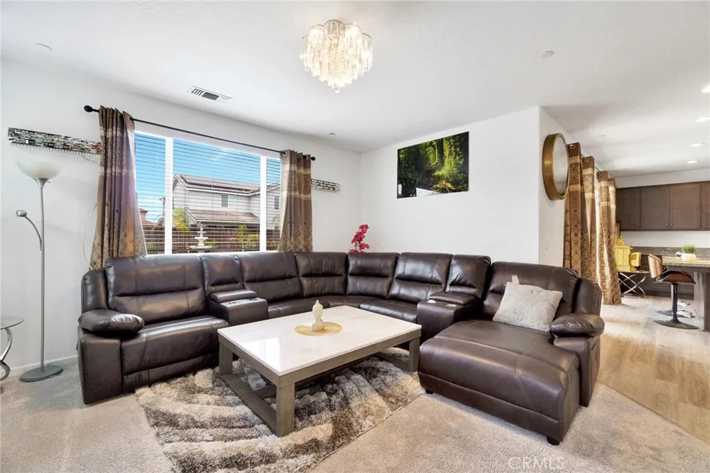 Additional image 40 of 6118 E Berkeley Ave, Fresno, CA 93727
